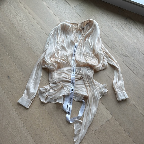 Elegant Cream Mini Dress Bridal Flowy Bella Barnett - Picture 4 of 5